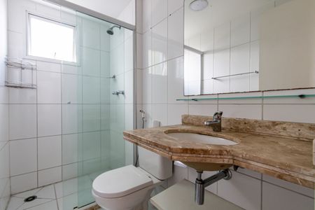 Apartamento à venda com 90m², 3 quartos e 2 vagasBanheiro social