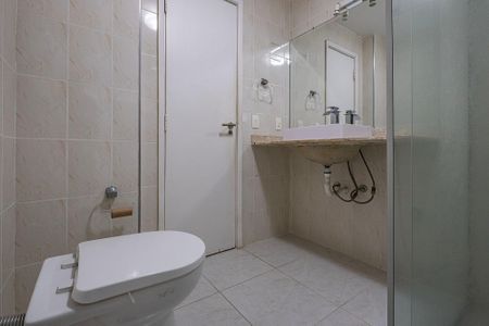 Apartamento à venda com 104m², 3 quartos e 1 vagaBanheiro social