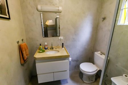 Casa à venda com 202m², 3 quartos e 3 vagasBanheiro da Suíte 1