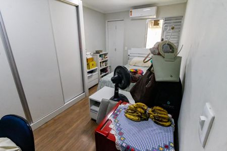 Casa à venda com 202m², 3 quartos e 3 vagasSuíte 2