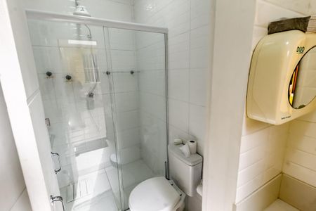 Casa à venda com 202m², 3 quartos e 3 vagasBanheiro