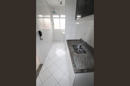 Apartamento para alugar com 65m², 2 quartos e 2 vagasCozinha
