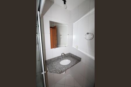 Apartamento para alugar com 65m², 2 quartos e 2 vagasBanheiro