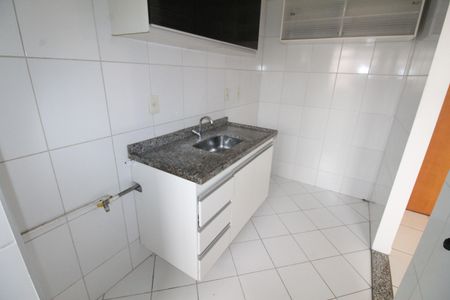 Apartamento para alugar com 65m², 2 quartos e 2 vagasCozinha