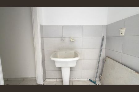 Casa para alugar com 100m², 3 quartos e sem vagaÁrea de Serviço