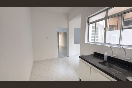 Casa para alugar com 100m², 3 quartos e sem vagaCozinha