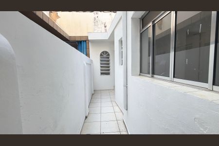 Casa para alugar com 100m², 3 quartos e sem vagaQuintal