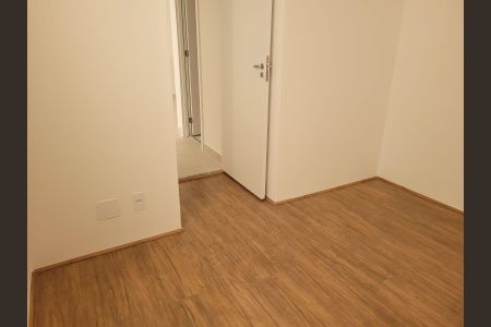 Quarto de apartamento para alugar com 2 quartos, 48m² em Vila Ema, São Paulo