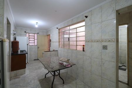 Cozinha de casa à venda com 4 quartos, 157m² em Vila Nova Manchester, São Paulo