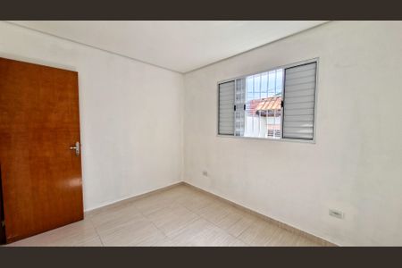 Quarto de casa para alugar com 1 quarto, 30m² em Cidade Dutra, São Paulo