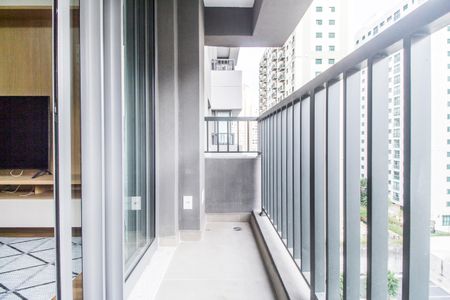 Apartamento para alugar com 53m², 1 quarto e 1 vaga Apartamento para alugar com 53m², 1 quarto e 1 vagaVaranda