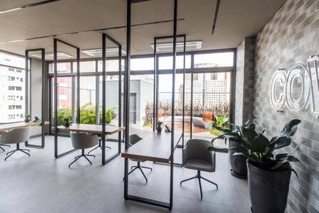 Apartamento para alugar com 53m², 1 quarto e 1 vaga Apartamento para alugar com 53m², 1 quarto e 1 vagaEscritório