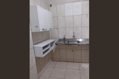 Cozinha de casa para alugar com 1 quarto, 70m² em Dom Joaquim, Belo Horizonte