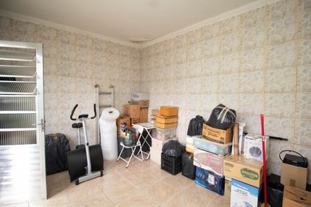 Casa à venda com 150m², 3 quartos e 6 vagasEdícula - Quarto