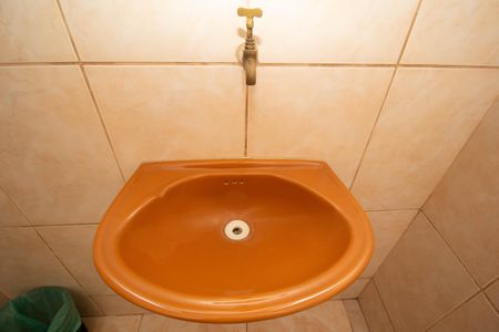 Casa à venda com 150m², 3 quartos e 6 vagasEdícula - Banheiro