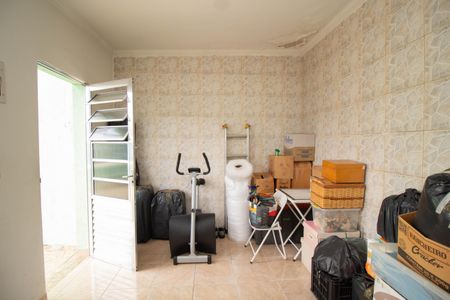 Casa à venda com 150m², 3 quartos e 6 vagasEdícula - Quarto