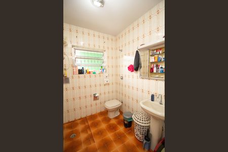 Casa à venda com 150m², 3 quartos e 6 vagasBanheiro