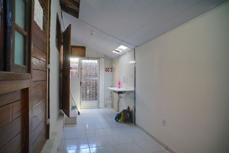 Casa de condomínio para alugar com 40m², 2 quartos e 1 vagaÁrea de Serviço