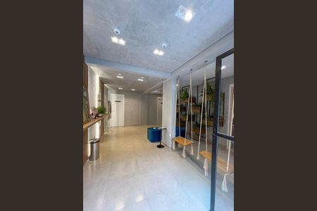 Apartamento para alugar com 34m², 2 quartos e sem vagaHall social