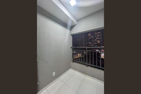 Apartamento para alugar com 34m², 2 quartos e sem vagaVaranda