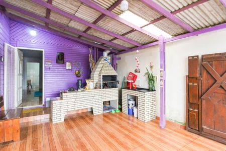 Casa à venda com 100m², 2 quartos e 1 vaga Casa à venda com 100m², 2 quartos e 1 vagaÁrea externa