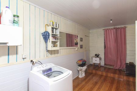 Casa à venda com 100m², 2 quartos e 1 vaga Casa à venda com 100m², 2 quartos e 1 vagaÁrea de Serviço