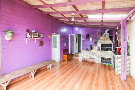 Casa à venda com 100m², 2 quartos e 1 vaga Casa à venda com 100m², 2 quartos e 1 vagaÁrea externa
