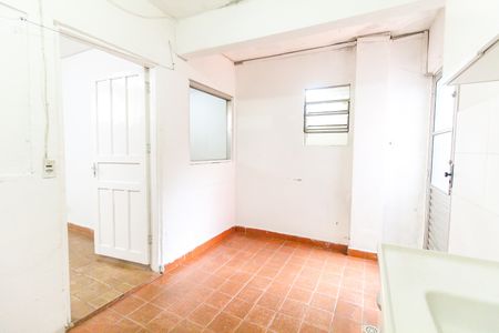 Casa para alugar com 36m², 1 quarto e sem vagaCozinha e Área de Serviço