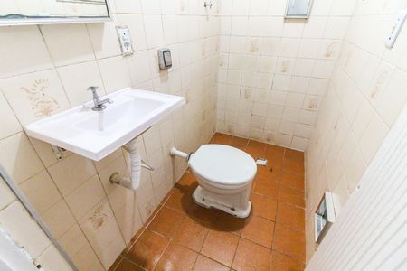 Casa para alugar com 36m², 1 quarto e sem vagaBanheiro da Suíte