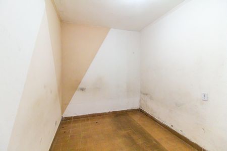 Suíte de casa para alugar com 1 quarto, 36m² em Vila Carmosina, São Paulo