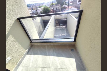 Casa à venda com 3 quartos, 125m² em São Lucas, São Paulo