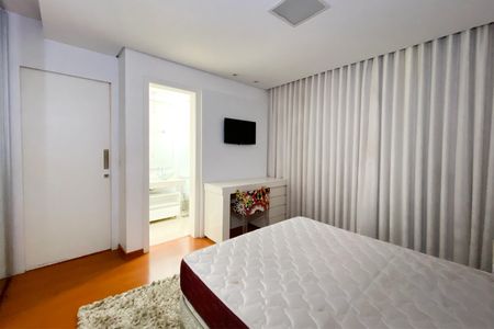 Apartamento à venda com 119m², 4 quartos e 2 vagasSuite 1