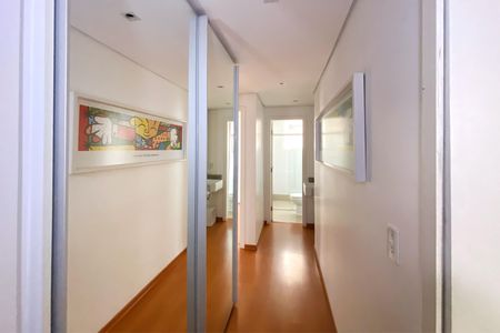 Apartamento à venda com 119m², 4 quartos e 2 vagasCorredor