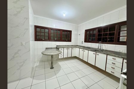 Casa para alugar com 1 quarto, 60m² em Santo Amaro, São Paulo