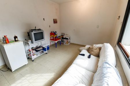 Casa para alugar com 300m², 4 quartos e 4 vagas Casa para alugar com 300m², 4 quartos e 4 vagasSala 4