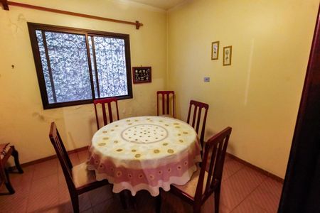 Casa para alugar com 300m², 4 quartos e 4 vagas Casa para alugar com 300m², 4 quartos e 4 vagasCopa