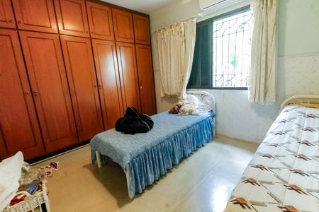 Casa para alugar com 300m², 4 quartos e 4 vagas Casa para alugar com 300m², 4 quartos e 4 vagasSuíte 2