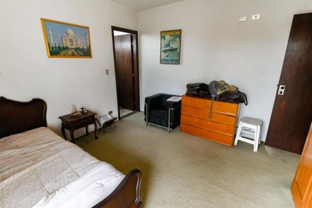 Casa para alugar com 300m², 4 quartos e 4 vagas Casa para alugar com 300m², 4 quartos e 4 vagasSuíte 3