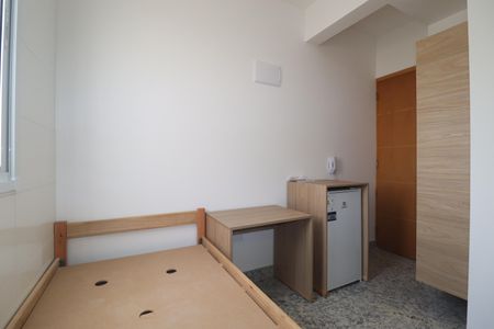 Quarto  de kitnet/studio para alugar com 1 quarto, 10m² em Vila Sao Pedro, Santo André