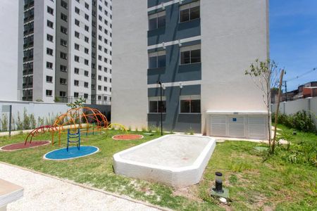 Apartamento para alugar com 36m², 2 quartos e sem vaga