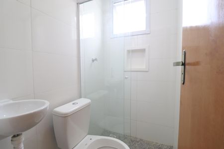 Banheiro de apartamento para alugar com 1 quarto, 29m² em Vila Sao Pedro, Santo André