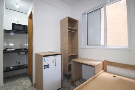 Quarto de apartamento para alugar com 1 quarto, 30m² em Vila Sao Pedro, Santo André