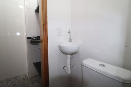 Banheiro de apartamento para alugar com 1 quarto, 30m² em Vila Sao Pedro, Santo André