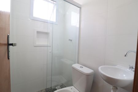 Banheiro de apartamento para alugar com 1 quarto, 29m² em Vila Sao Pedro, Santo André