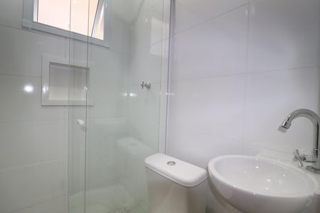 Banheiro de apartamento para alugar com 1 quarto, 29m² em Vila Sao Pedro, Santo André