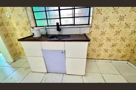 Casa para alugar com 60m², 2 quartos e sem vagaCozinha