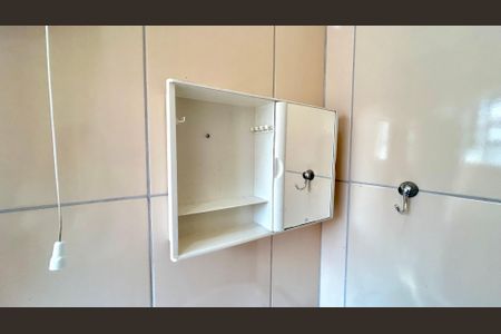 Casa para alugar com 60m², 2 quartos e sem vagaBanheiro