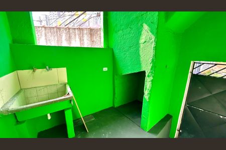 Casa para alugar com 60m², 2 quartos e sem vagaÁrea de Serviço