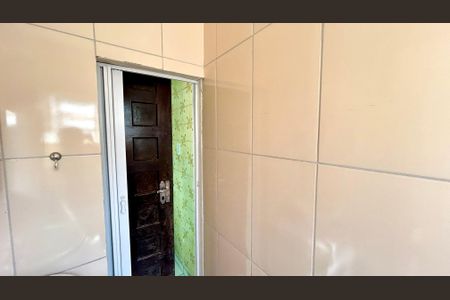 Casa para alugar com 60m², 2 quartos e sem vagaBanheiro 