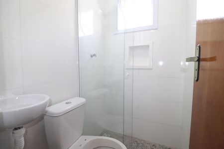 Banheiro de apartamento para alugar com 1 quarto, 29m² em Vila Sao Pedro, Santo André